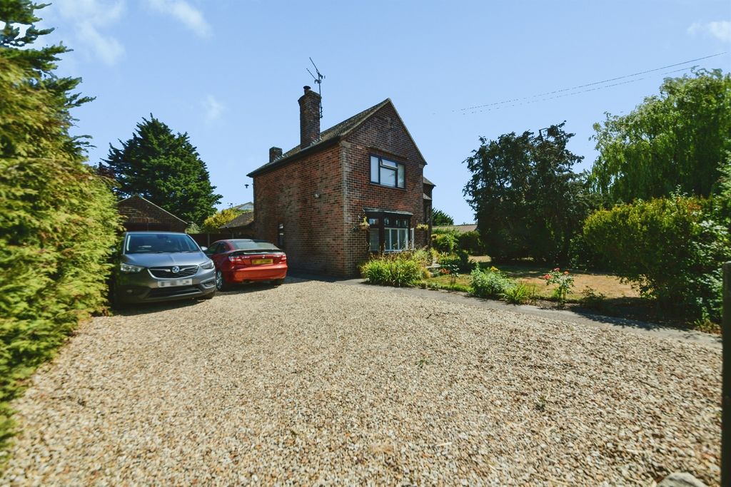 Property photo 1 of 24