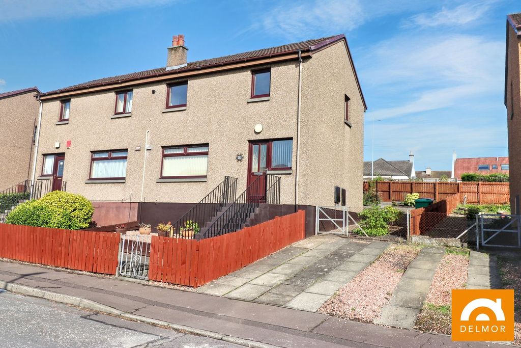Property photo 3 of 28
