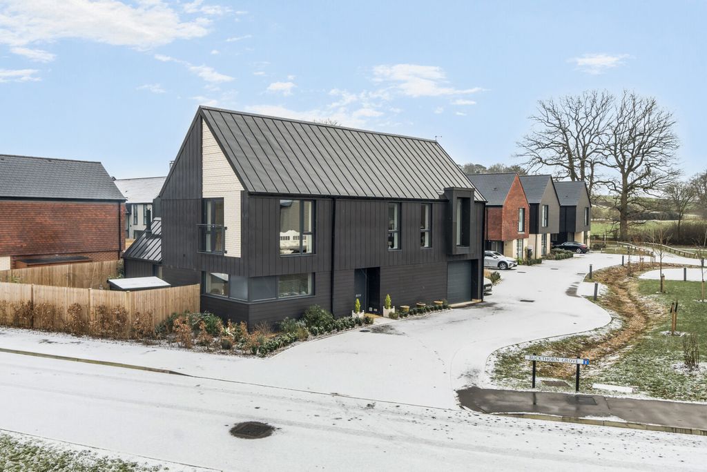 Property photo 1 of 27 Picture 1