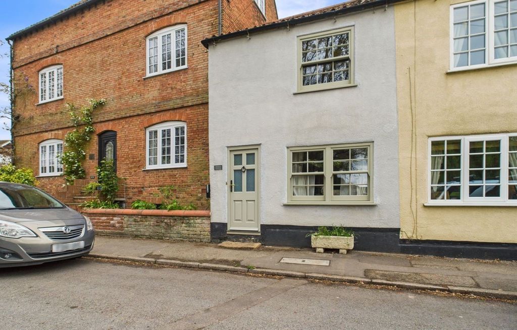 Property photo 1 of 16