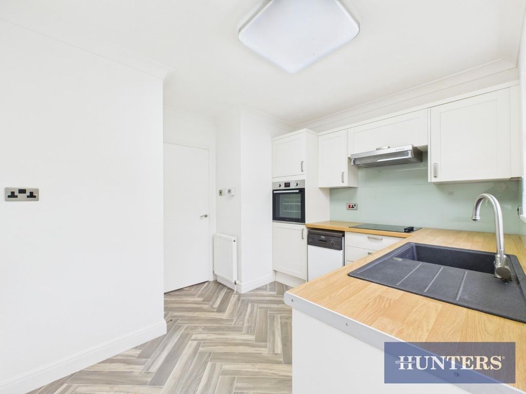 Property photo 3 of 15 Cam05333G0-Pr0274-Still012.Jpg