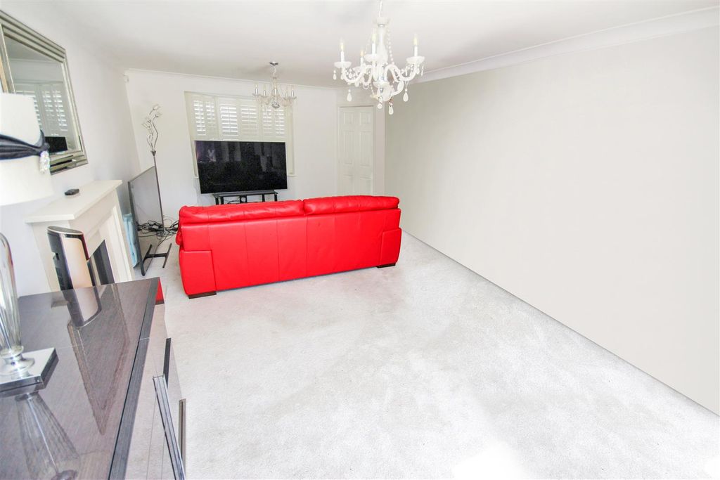 Property photo 3 of 15 Living 1.Jpg