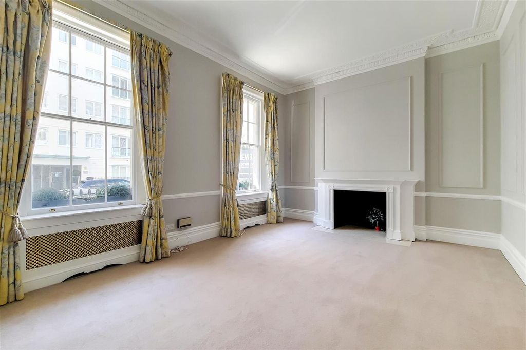 Property photo 1 of 10 Reception Room