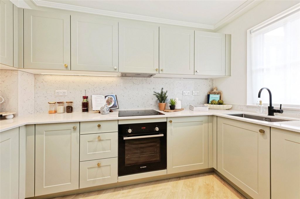Property photo 2 of 15 Picture No. 04