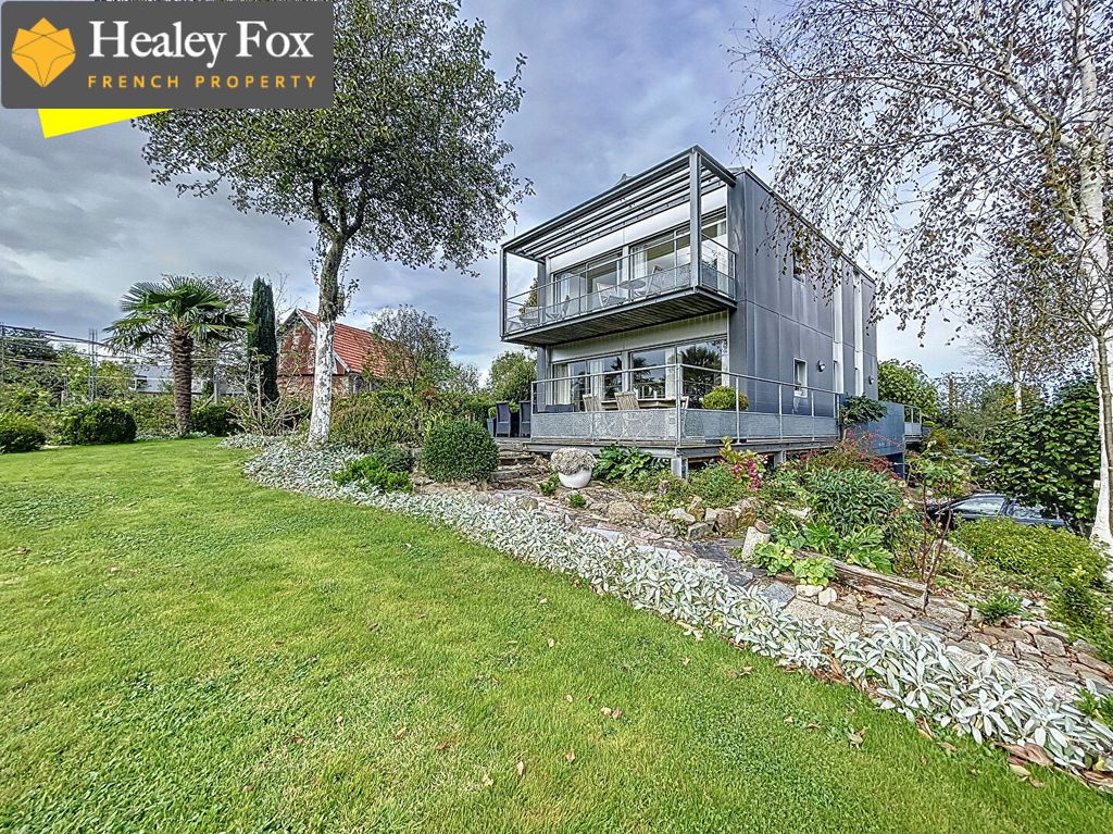 Property photo 3 of 17