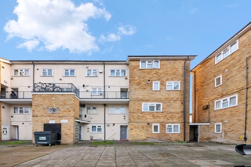 Property photo 1 of 16 Photo 14