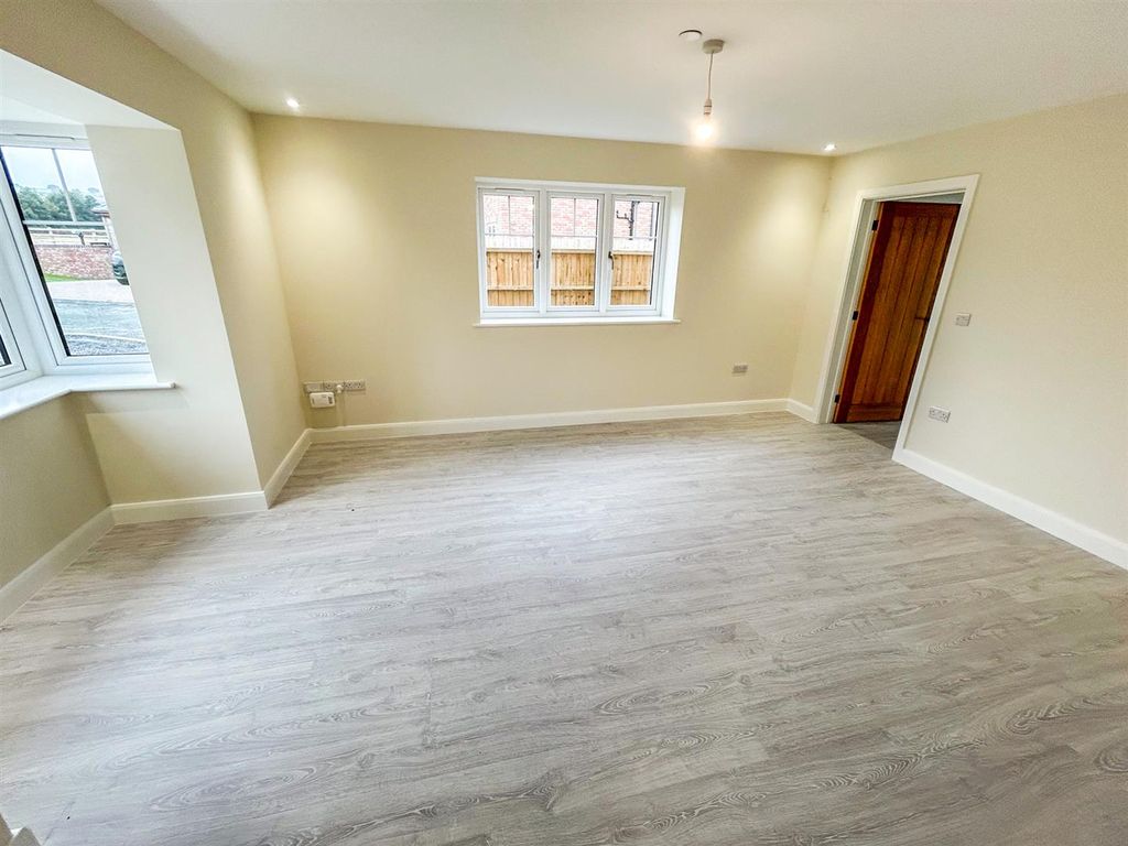 Additional image 4 of 4 bed detached house for saleBreidden View, Llansantffraid SY22