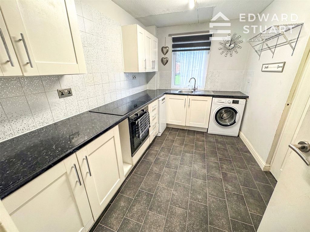 Property photo 2 of 10 Picture No. 06