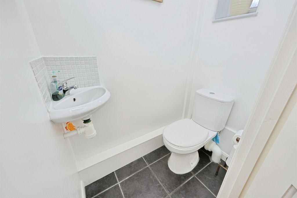 Additional image 8 of 4 bed detached house for salePark Road, Dereham NR19