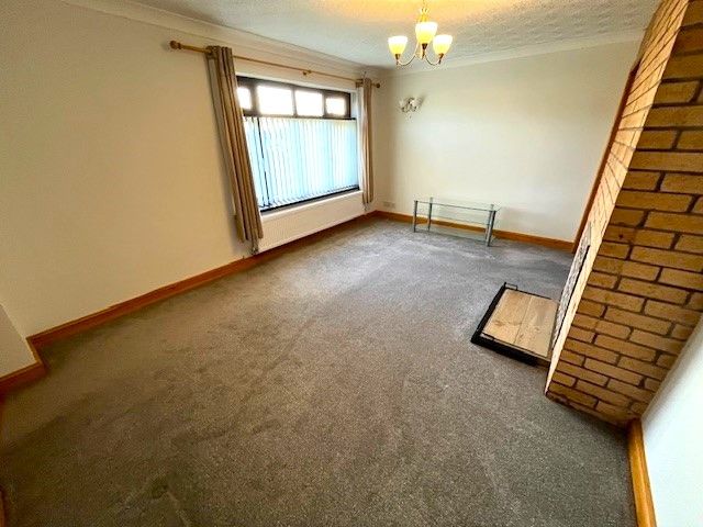 Property photo 3 of 13 4