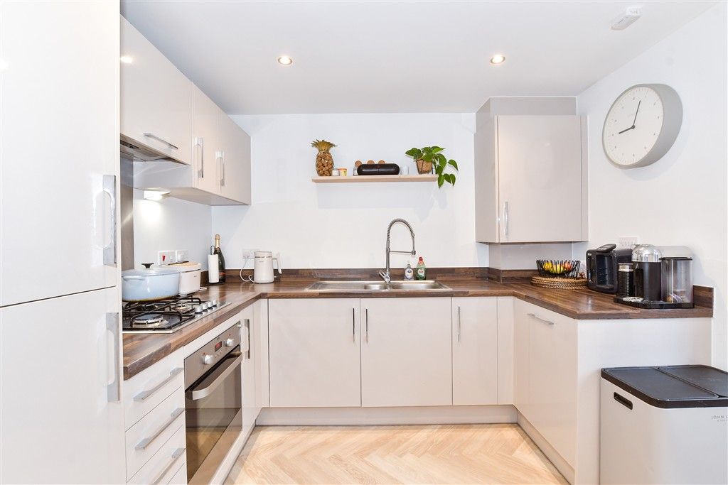 Property photo 1 of 9 Kitchen/Diner