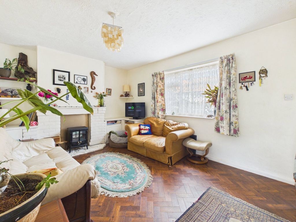Property photo 3 of 14
