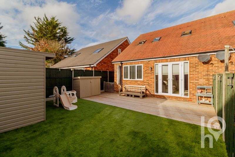 Property photo 1 of 13 Photo 14