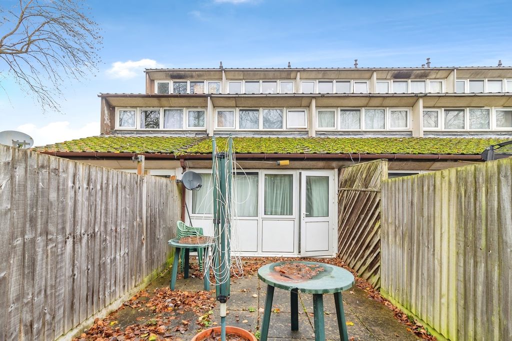 Property photo 2 of 19 Pbox-Img.Jpg