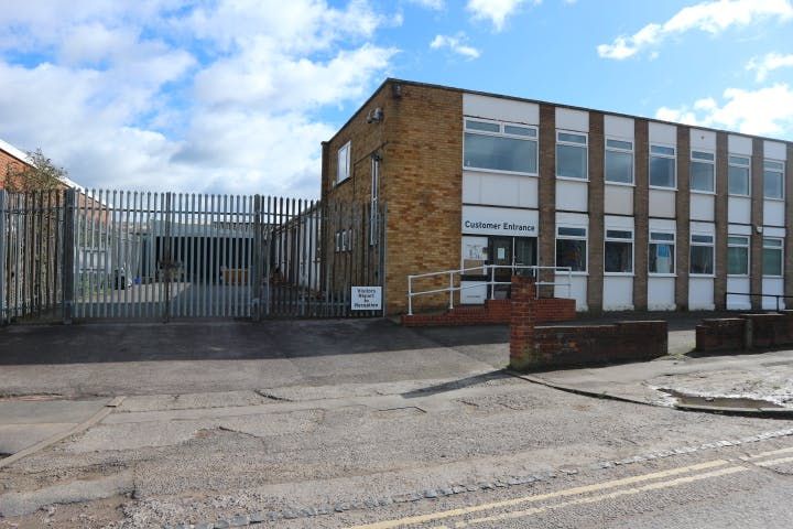 Property photo 1 of 9 Boulton Road 25 External 1.Jpg