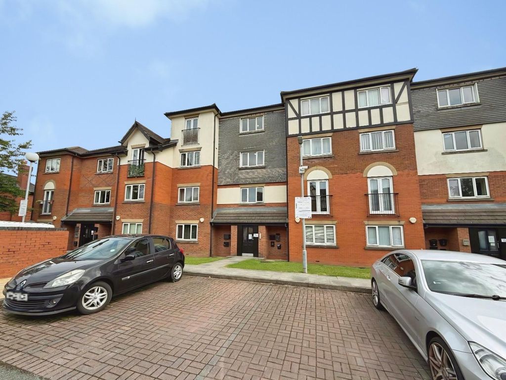 Property photo 1 of 9 73396Dd5-Whatsapp 20Image 202026-07-03 20At 2011.5