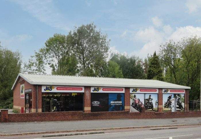 Property photo 1 of 11