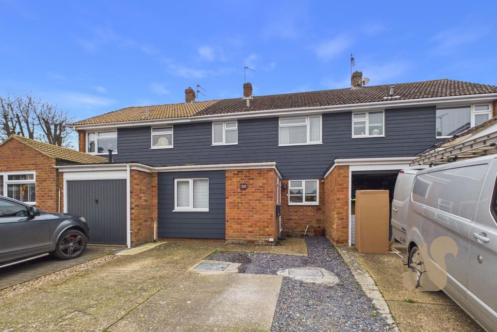 Property photo 1 of 29 Cam01659G0-Pr0754-Still035.Jpg