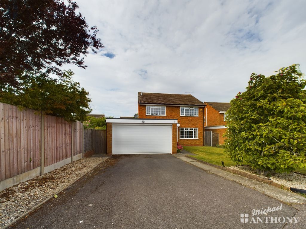 Property photo 1 of 19 Cam03218G0-Pr0344-Still035