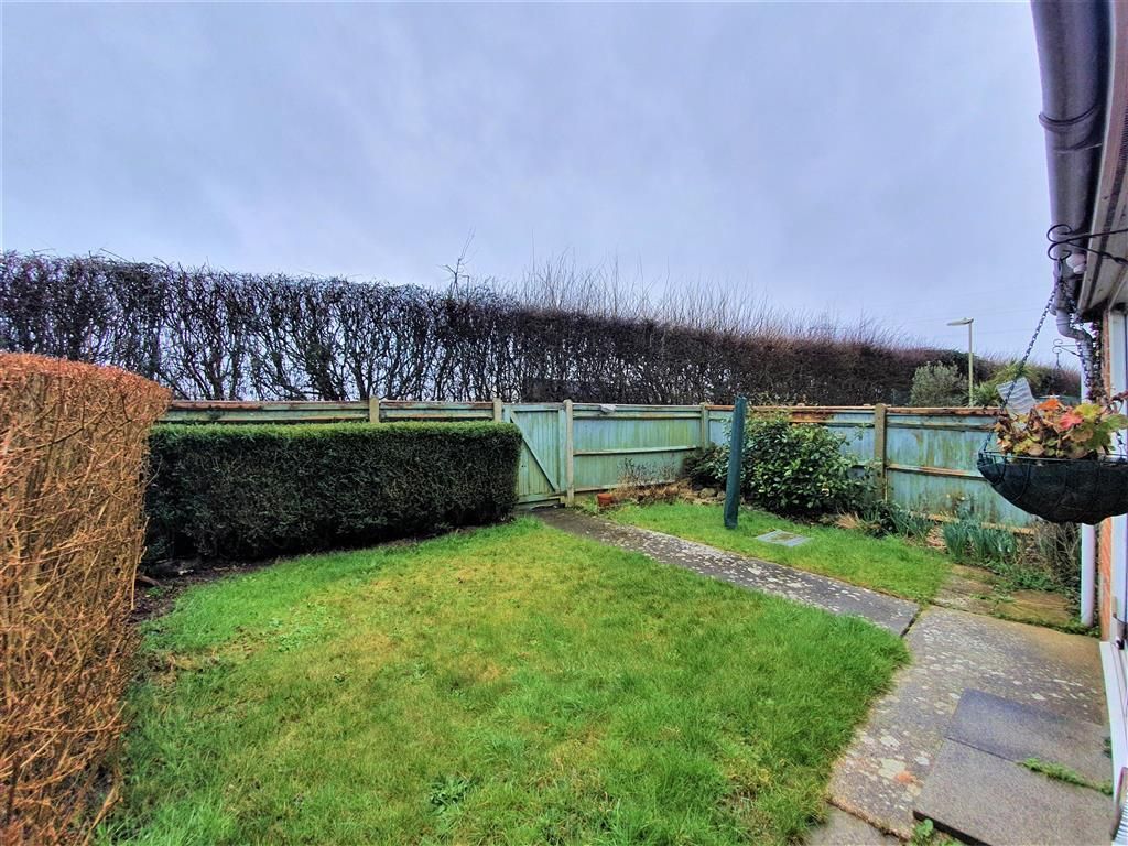 Property photo 2 of 10 Garden