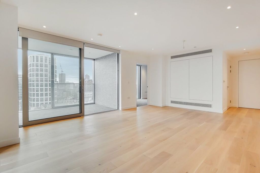 Property photo 3 of 13 4_Kitchen-Recepti...