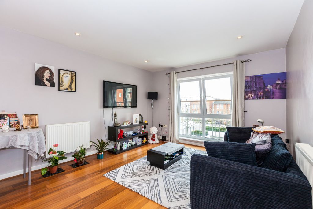 Property photo 3 of 10 Recep B