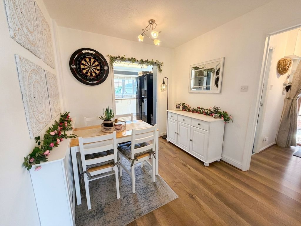 Property photo 3 of 13 Dining Room