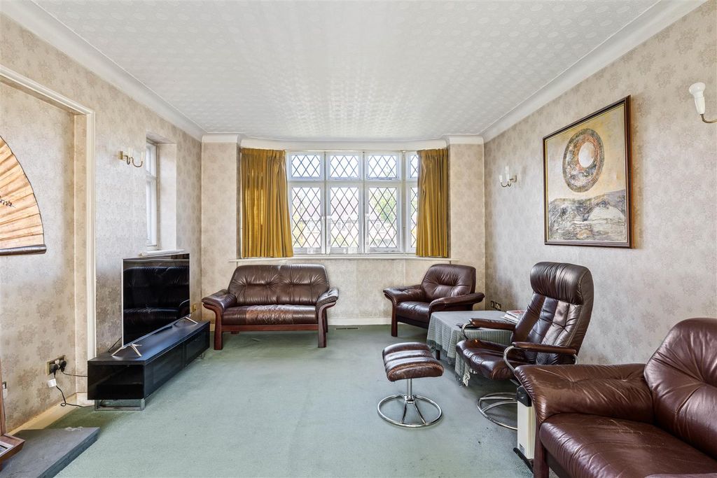 Additional image 21 of 6 bed detached house for saleGrimwade Avenue, Croydon CR0