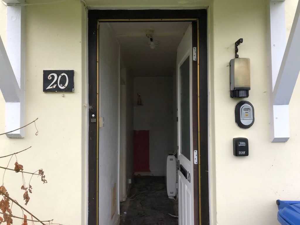 Property photo 3 of 14