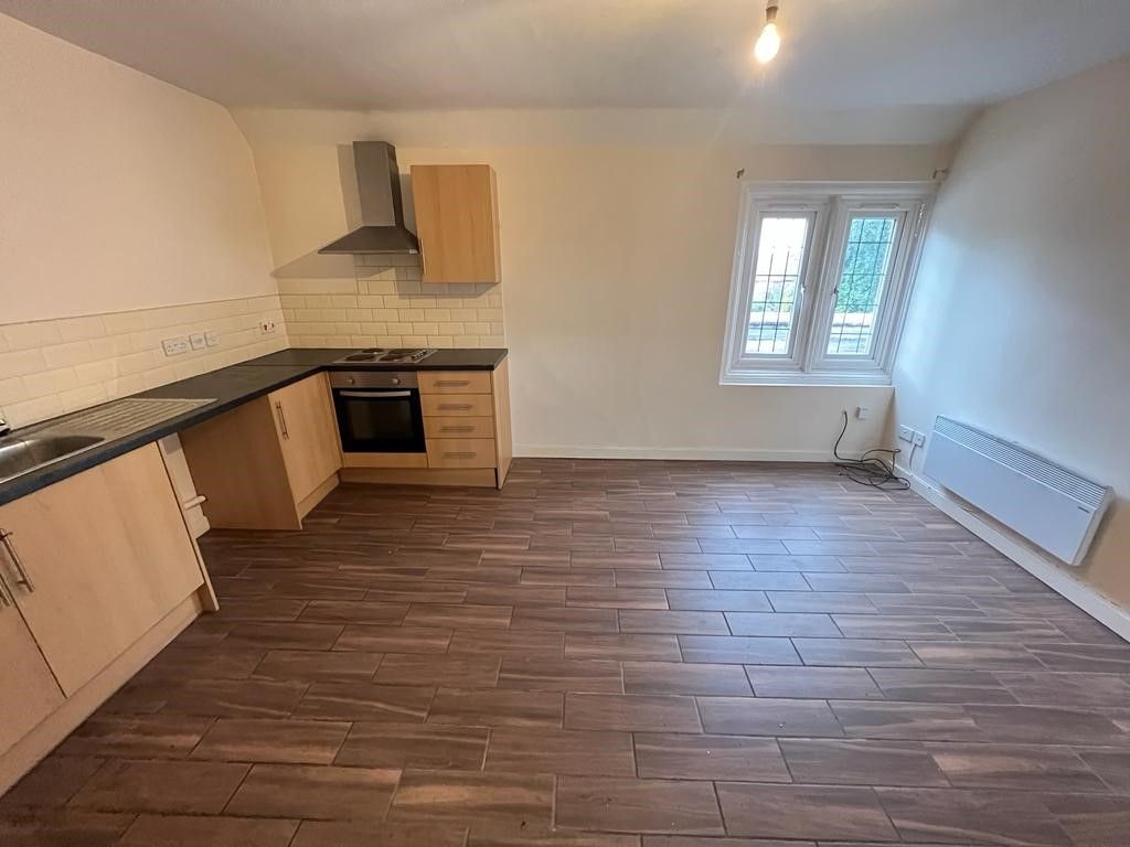 Property photo 3 of 6