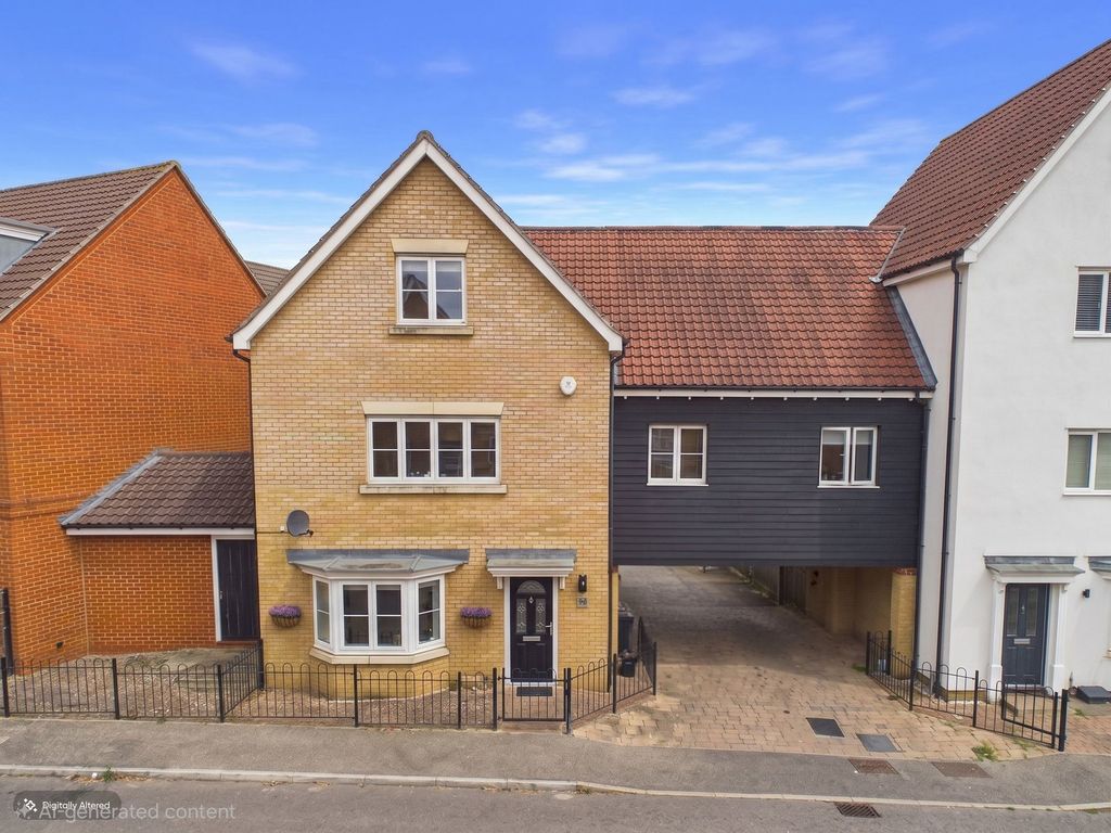 Property photo 1 of 32