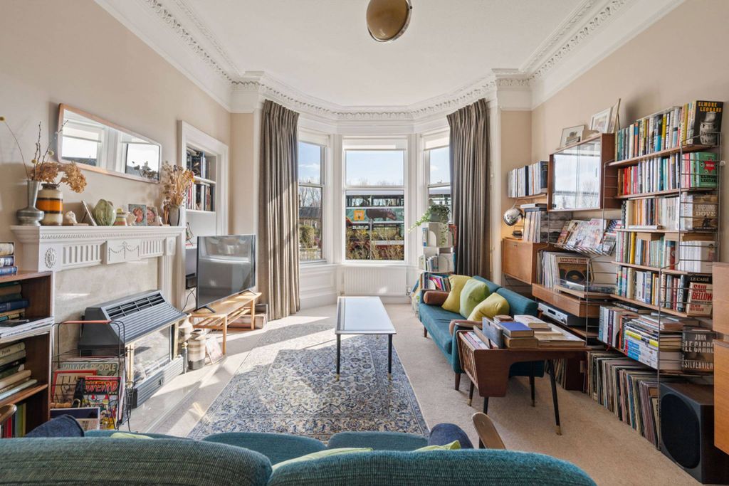 Property photo 3 of 22