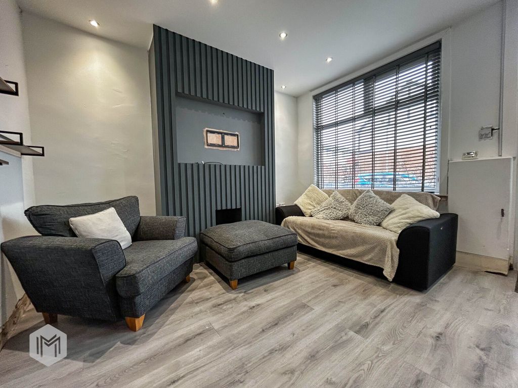 Property photo 2 of 11 Picture No. 10