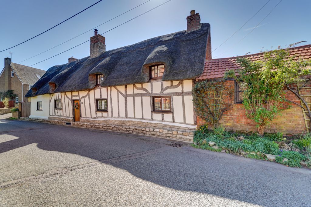 Property photo 1 of 36 Front Of House Shot 3