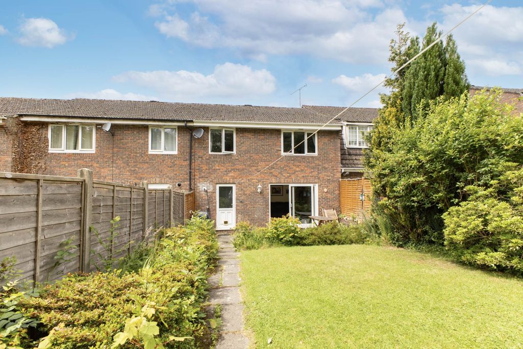 Property photo 2 of 17