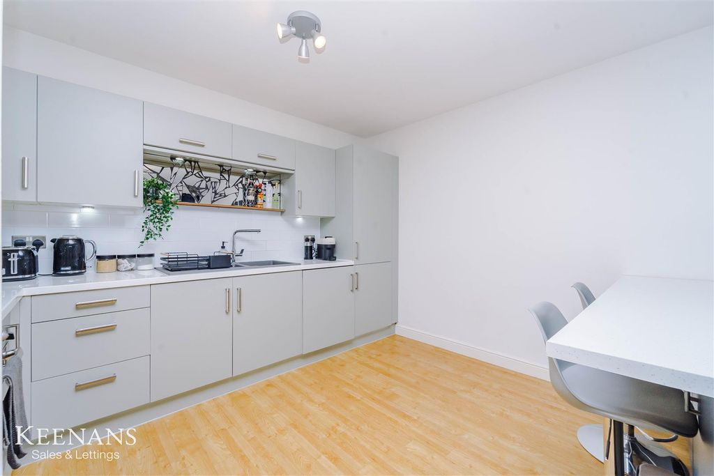 Property photo 2 of 29 3.Jpg