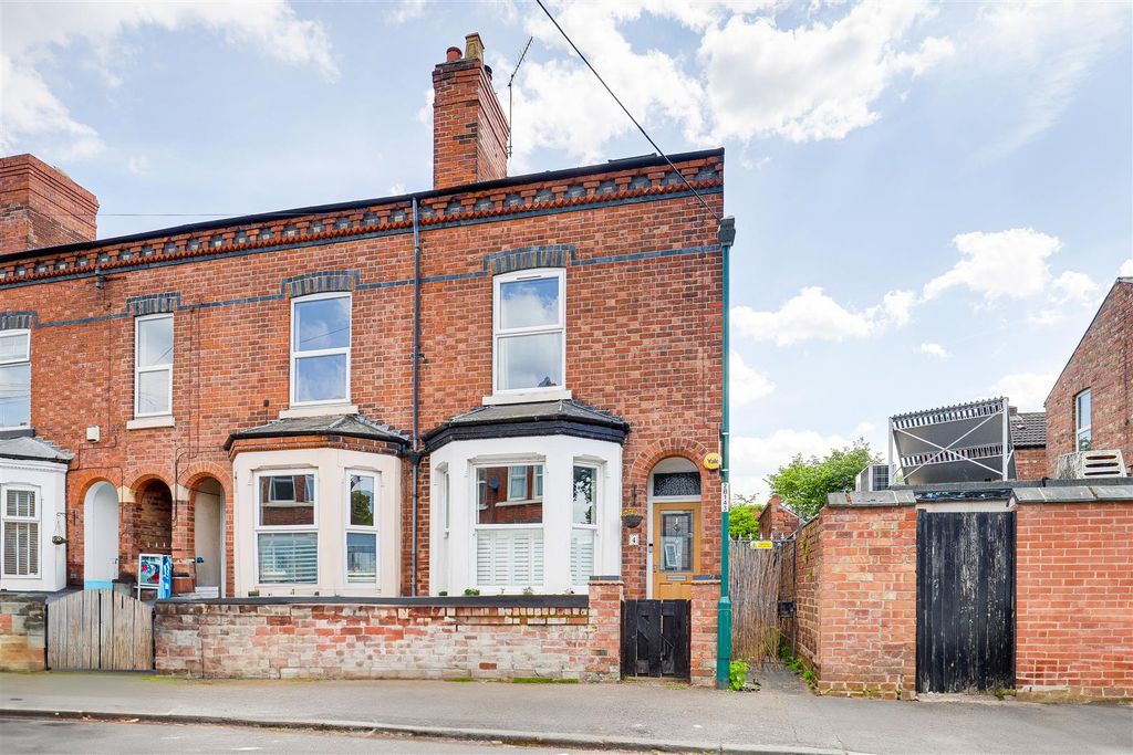 Property photo 1 of 24 467.Jpg