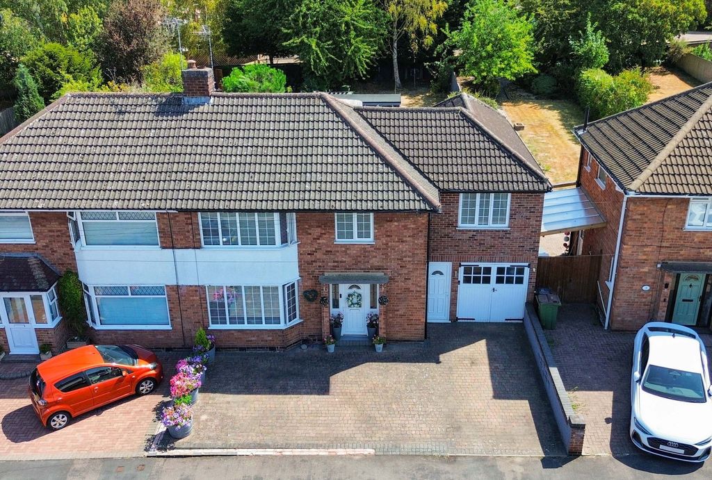 Property photo 1 of 34