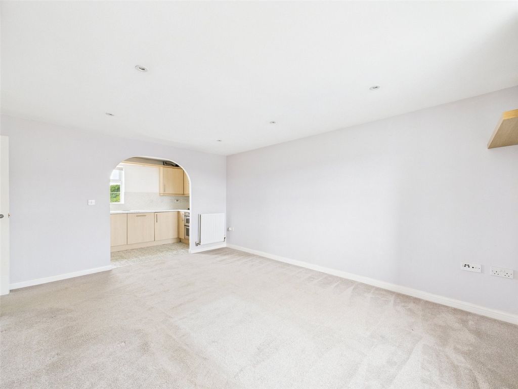 Property photo 3 of 9 Picture No. 08