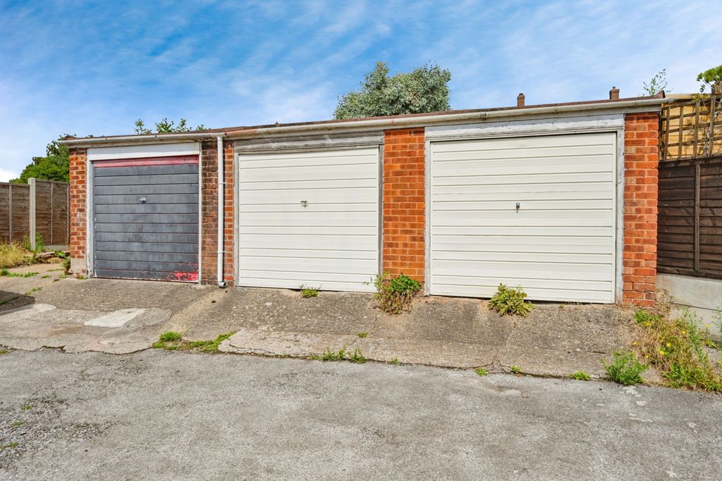 Property photo 2 of 20 Garage (Left Dark Door)