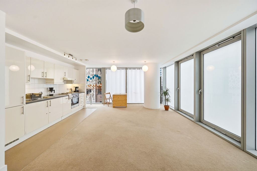 Property photo 1 of 33 Photos-23.Jpg