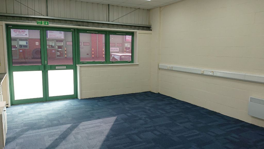 Property photo 2 of 14 Unit 17