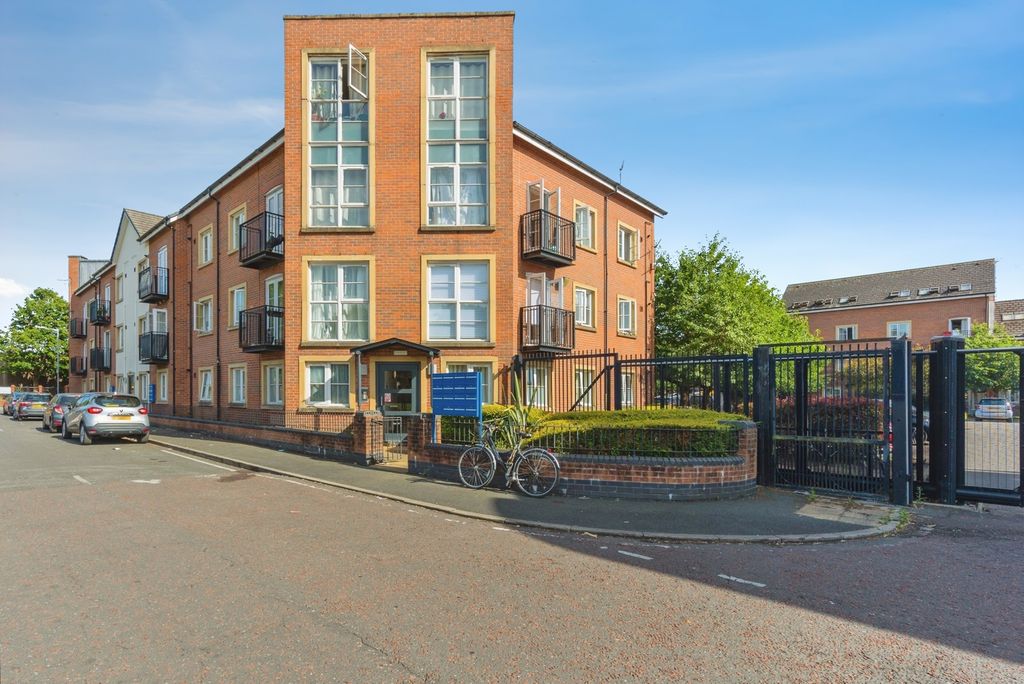 Property photo 1 of 13 Pbox-Img.Jpg