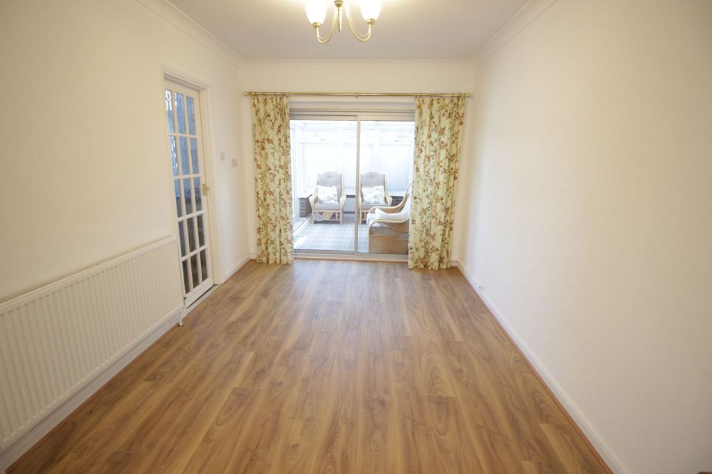 Property photo 3 of 13 Dining Room