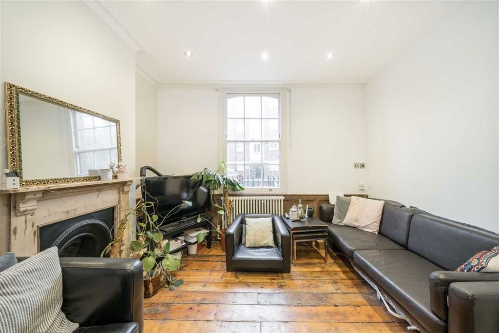 Property photo 2 of 6