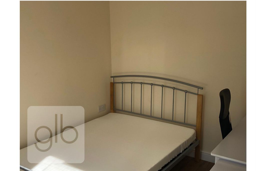 Property photo 3 of 27 3.Png