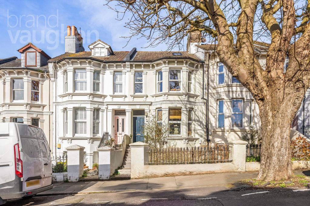 Property photo 3 of 21 Picture No. 26