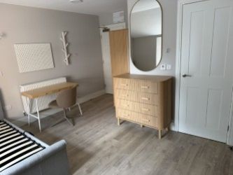 Property photo 3 of 4 859d34Eb-F5Fd-439E-9c60-c36A5d2F9Aba