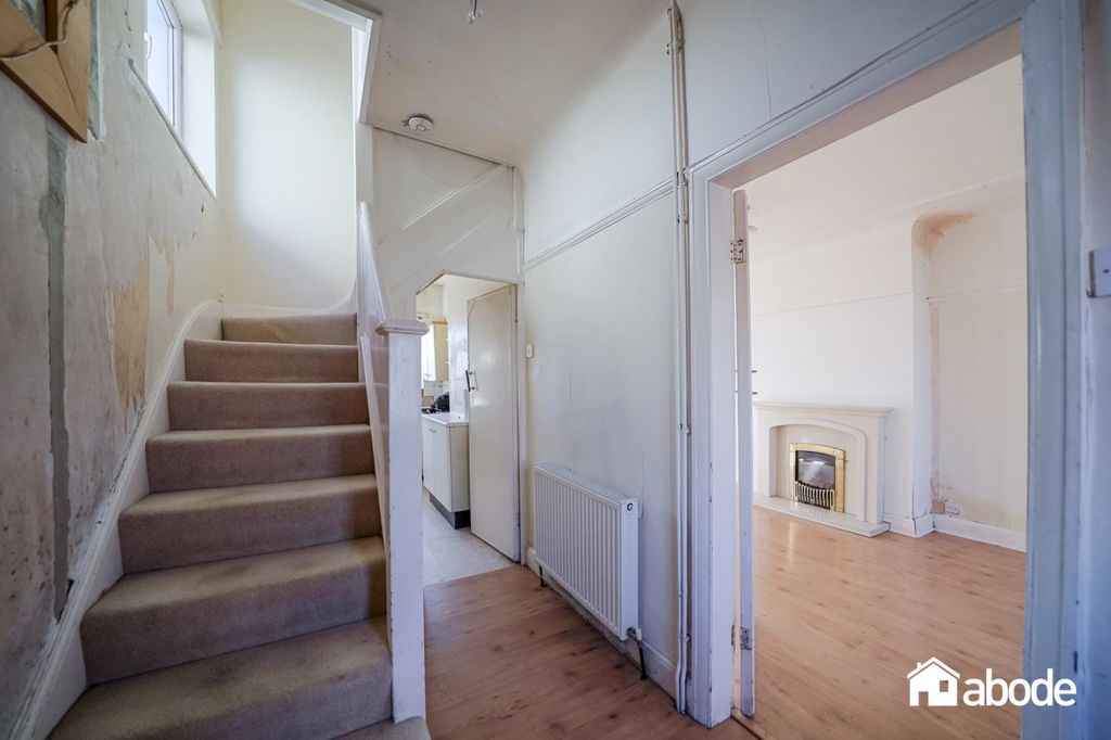 Property photo 2 of 19 Dsc03449-Hdr.Jpg