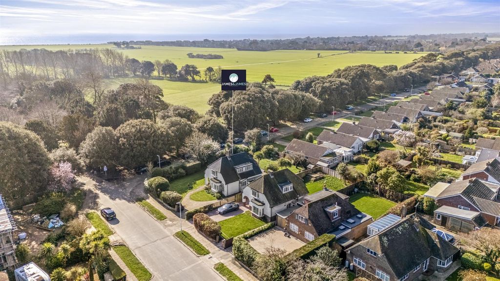 Property photo 2 of 26 Bodiam Avenue 3-020Logo.Jpg